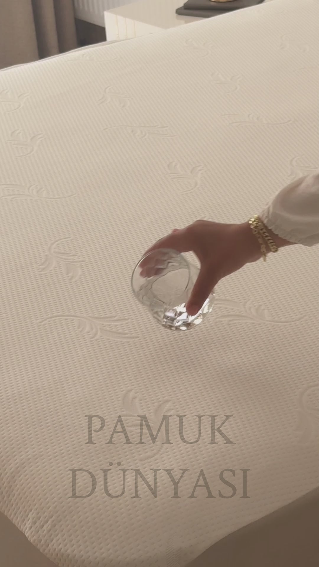 Sıvı Geçirmez Bambu Premium Fitted Alez | %100 Pamuk Örme Ultra Sessiz Yatak Koruyucu